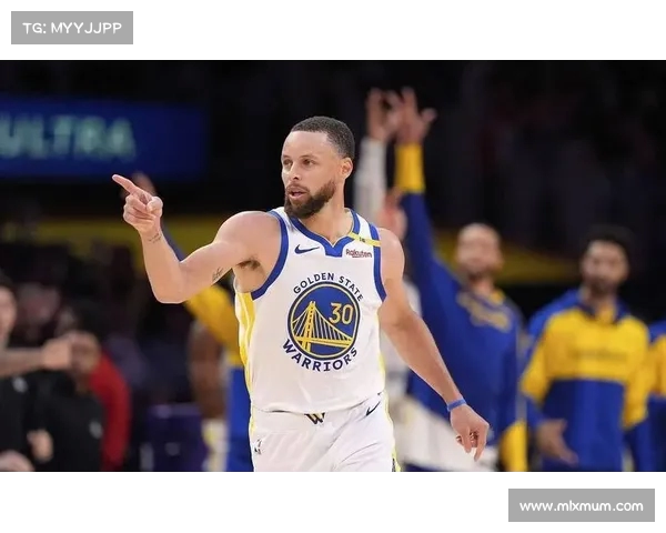 NBA最新动态：詹姆斯伤情更新库里三分神准东契奇领衔最佳阵容