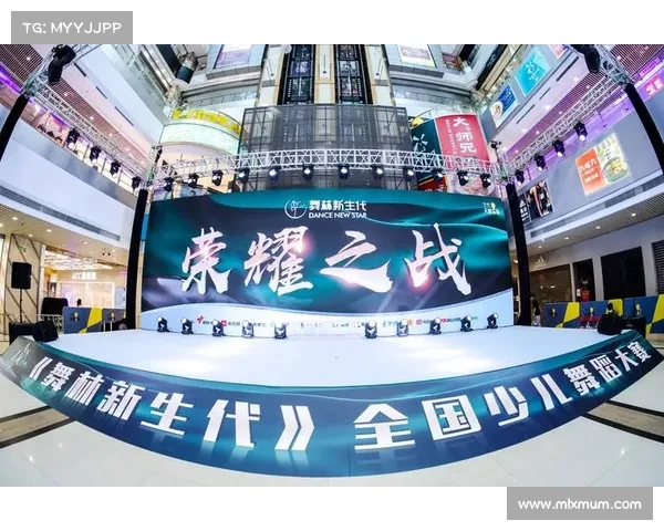 新赛季首战揭幕战精彩纷呈 各队强强对决点燃激情时刻 新赛季首战揭幕战精彩纷呈 各队强强对决点燃激情时刻
